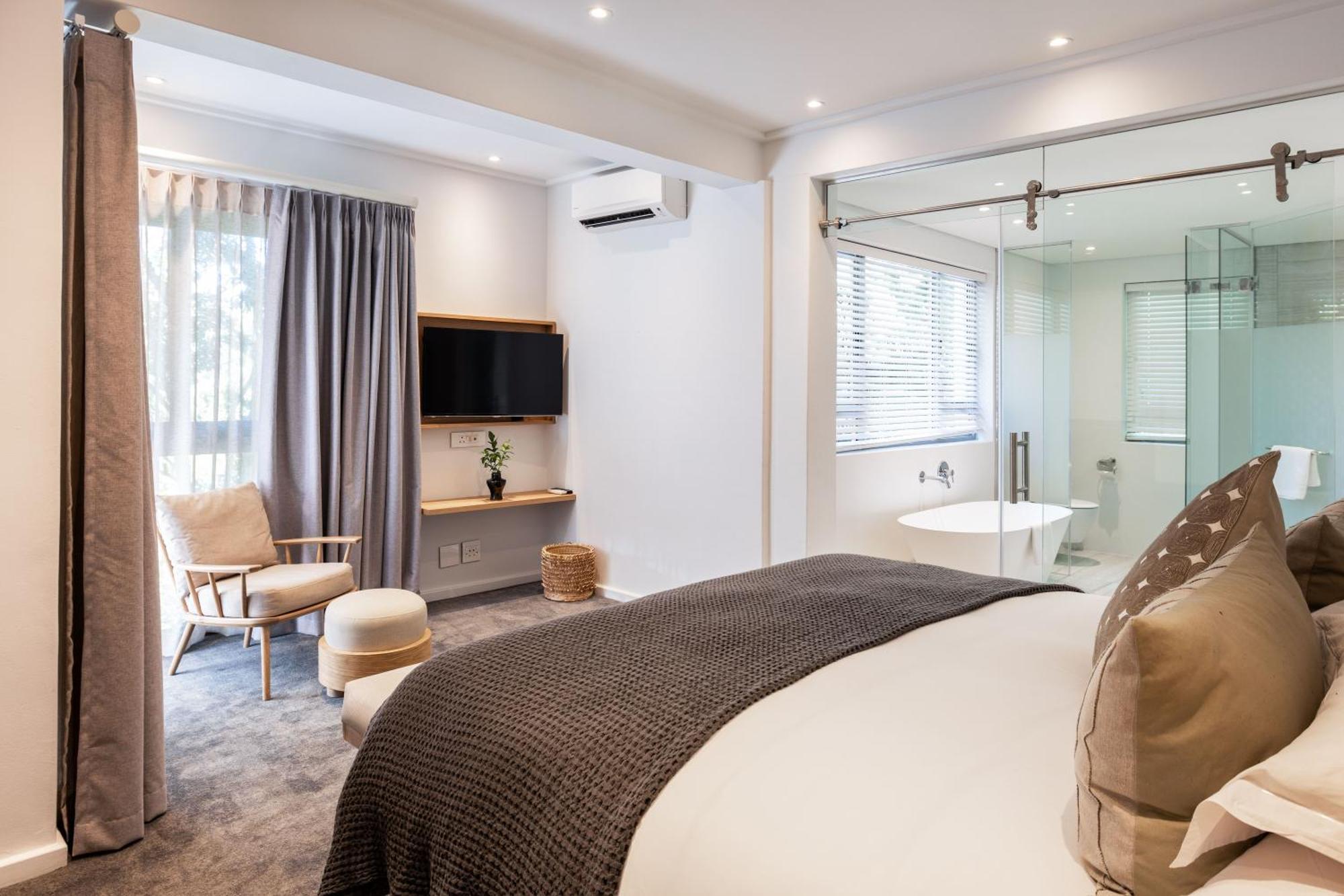 Vineyard Hotel Cape Town Exterior photo